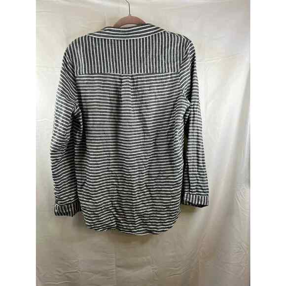 Max Jeans Grey and White Striped Top Size Medium - Picture 4 of 4